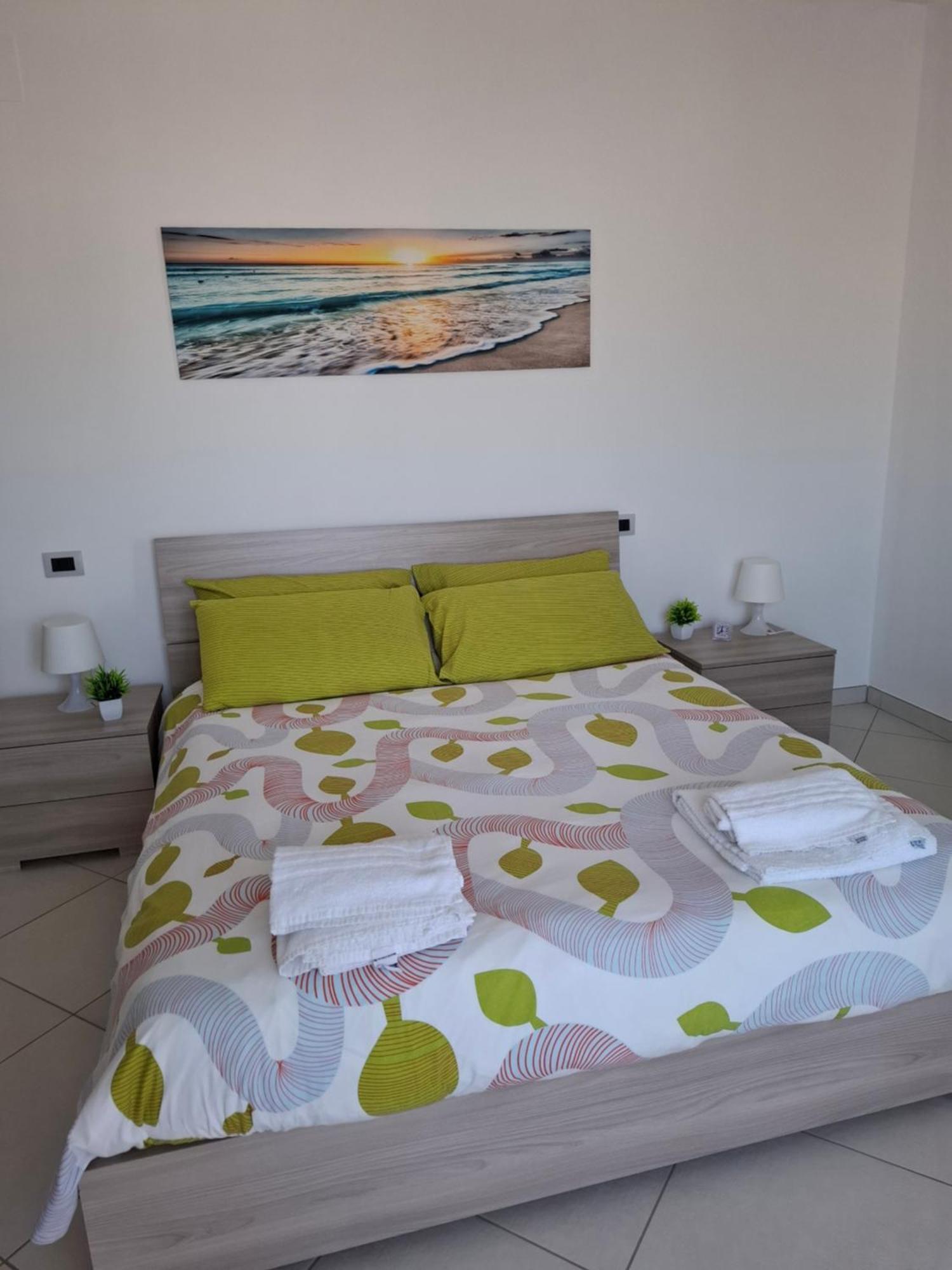 Appartamento Nuovissimo Ad Un Passo Dal Mare Montesilvano Marina Buitenkant foto